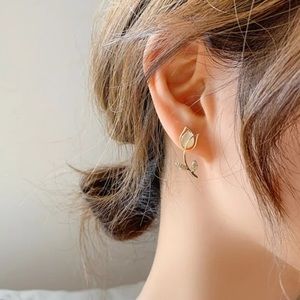 925 Sterling Silver CZ Tulip Earrings